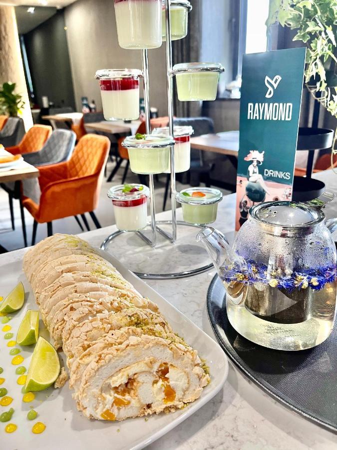 Hotel Raymond Трускавец Екстериор снимка