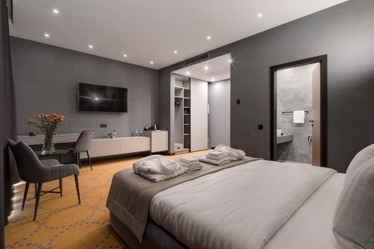 Hotel Raymond Трускавец Екстериор снимка