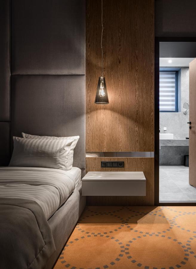 Hotel Raymond Трускавец Екстериор снимка