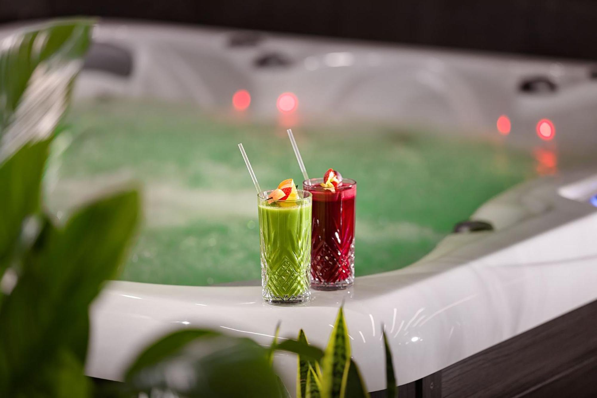 Hotel Raymond Трускавец Екстериор снимка
